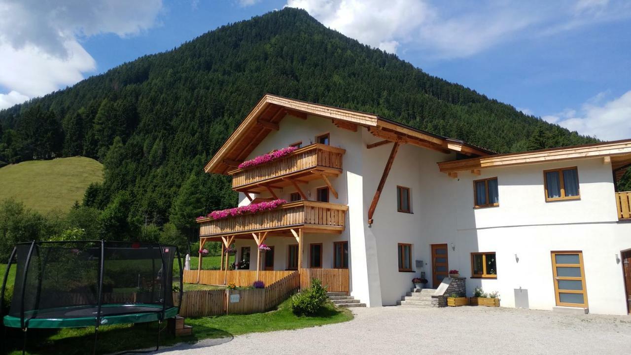 Gaestehaus Landhaus Tyrol グリース・イム・ゼルライン エクステリア 写真